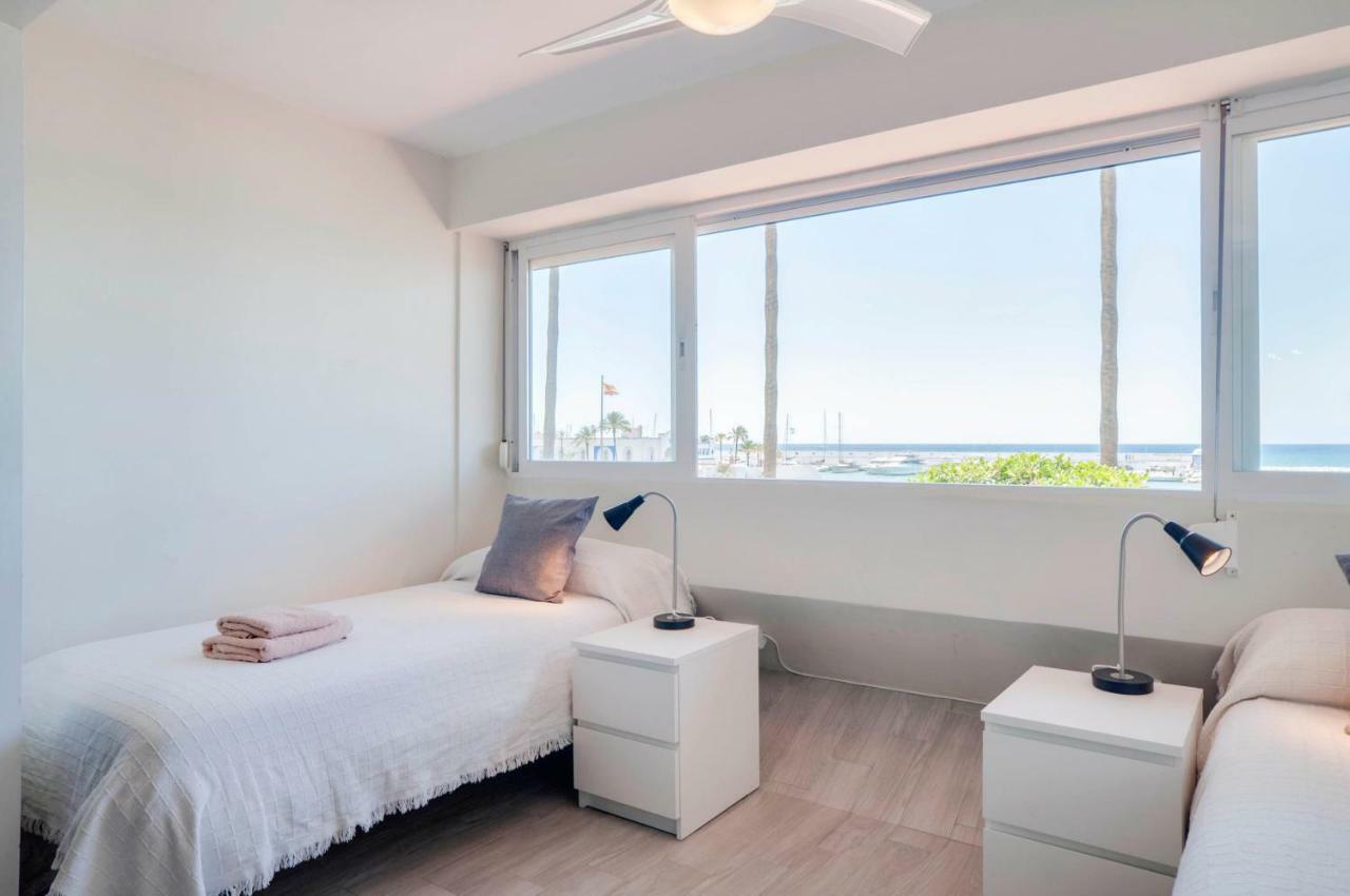 Eden Roc BeachFront Apartments Marbella Exterior foto